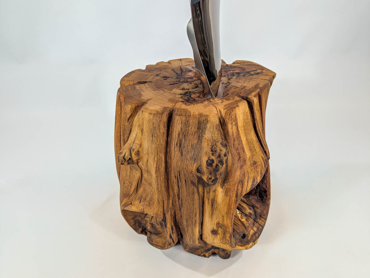 Polished CFM56 - 7B Stage 1 Fan Blade Mounted In Oak - Image 20