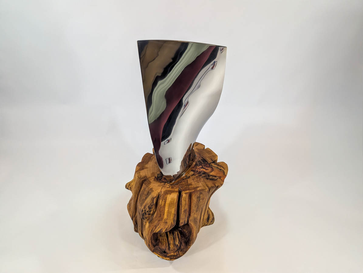 Polished CFM56 - 7B Stage 1 Fan Blade Mounted In Oak - Image 12