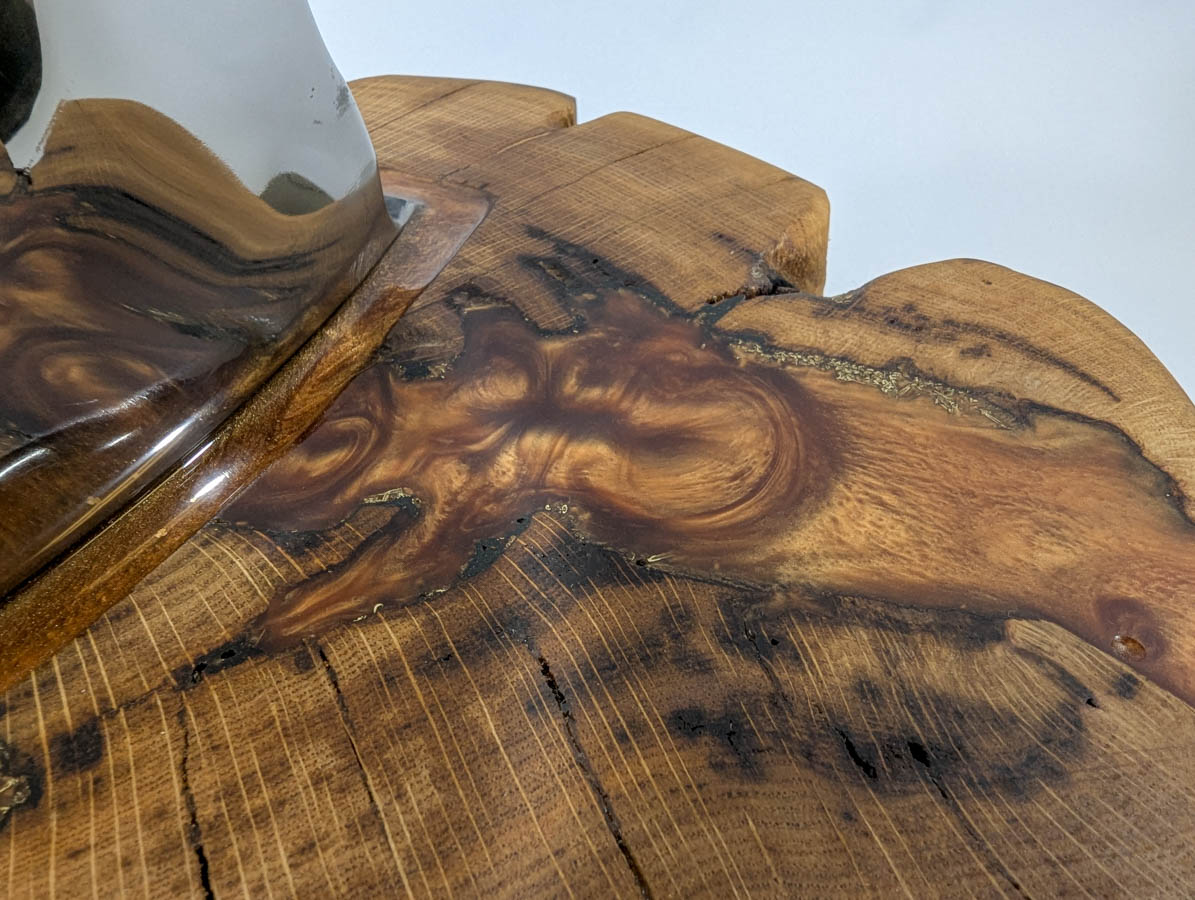 Polished CFM56 - 7B Stage 1 Fan Blade Mounted In Oak - Image 17