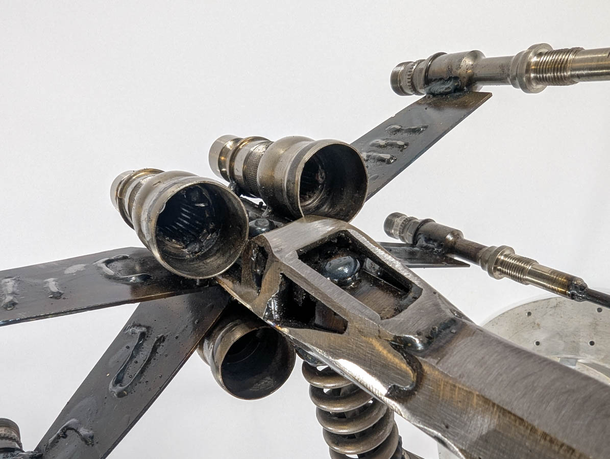 Star Wars Sculpture Made From Aviation Engine & Hydraulic Parts - Image 22
