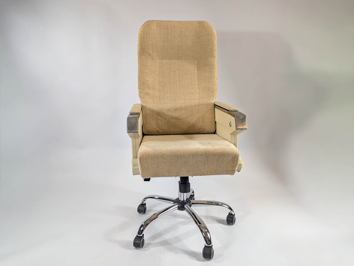Boeing 727 Beige Office Chair With Fold Out Trays - Image 13